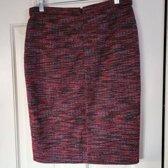 Ann Taylor Skirt Size 6 - Picture 2 of 5